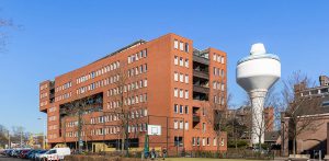 Karakteristik-gebouw-in-Amsterdam-West