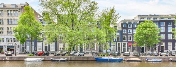De kenmerkende grachten van Amsterdam