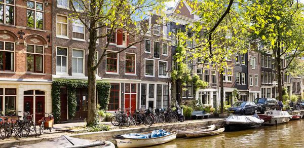 The jordaan is a beautiful neighborhood