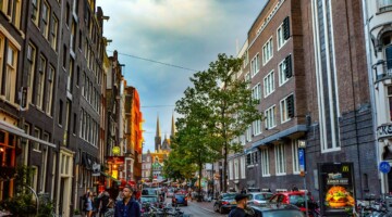 Straatbeeld stad Amsterdam - woningen